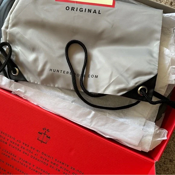 Hunter Tour Rain Boots - Picture 5 of 11